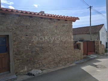 Moradia T1 para Venda em São Bartolomeu dos Galegos e Moledo