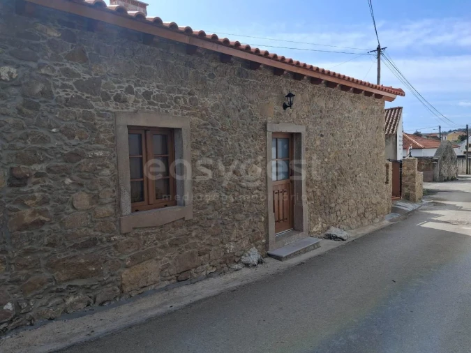 Moradia T1 para Venda em São Bartolomeu dos Galegos e Moledo Foto 19