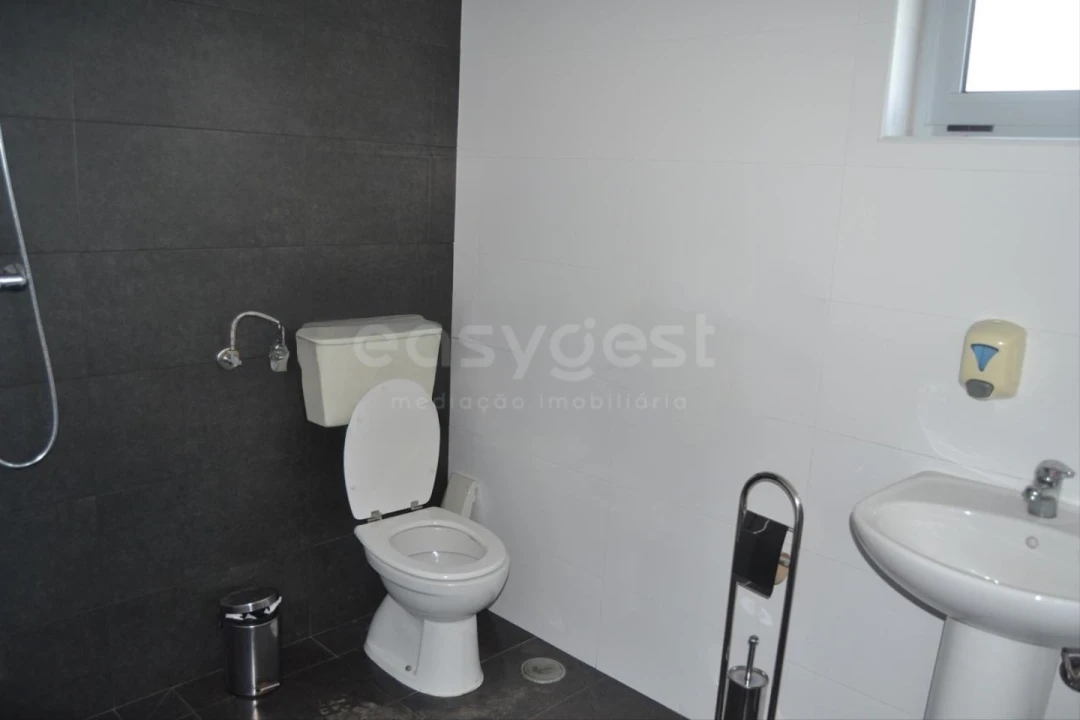 Armazém para Arrendamento em Marrazes e Barosa Foto 15