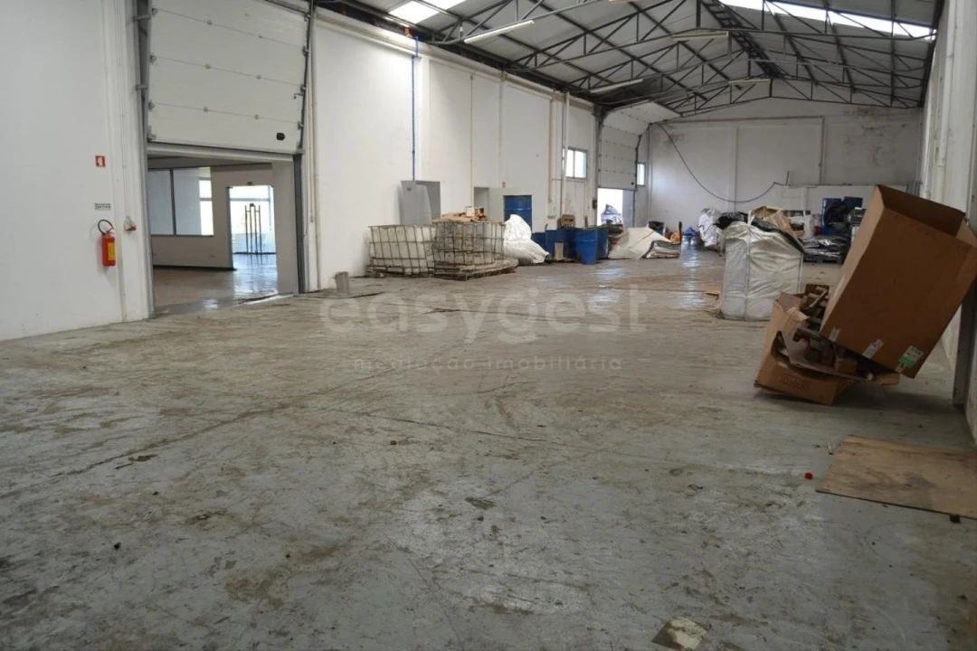 Armazém para Arrendamento em Marrazes e Barosa Foto 30