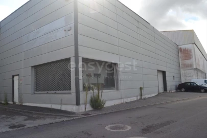 Armazém para Arrendamento em Marrazes e Barosa