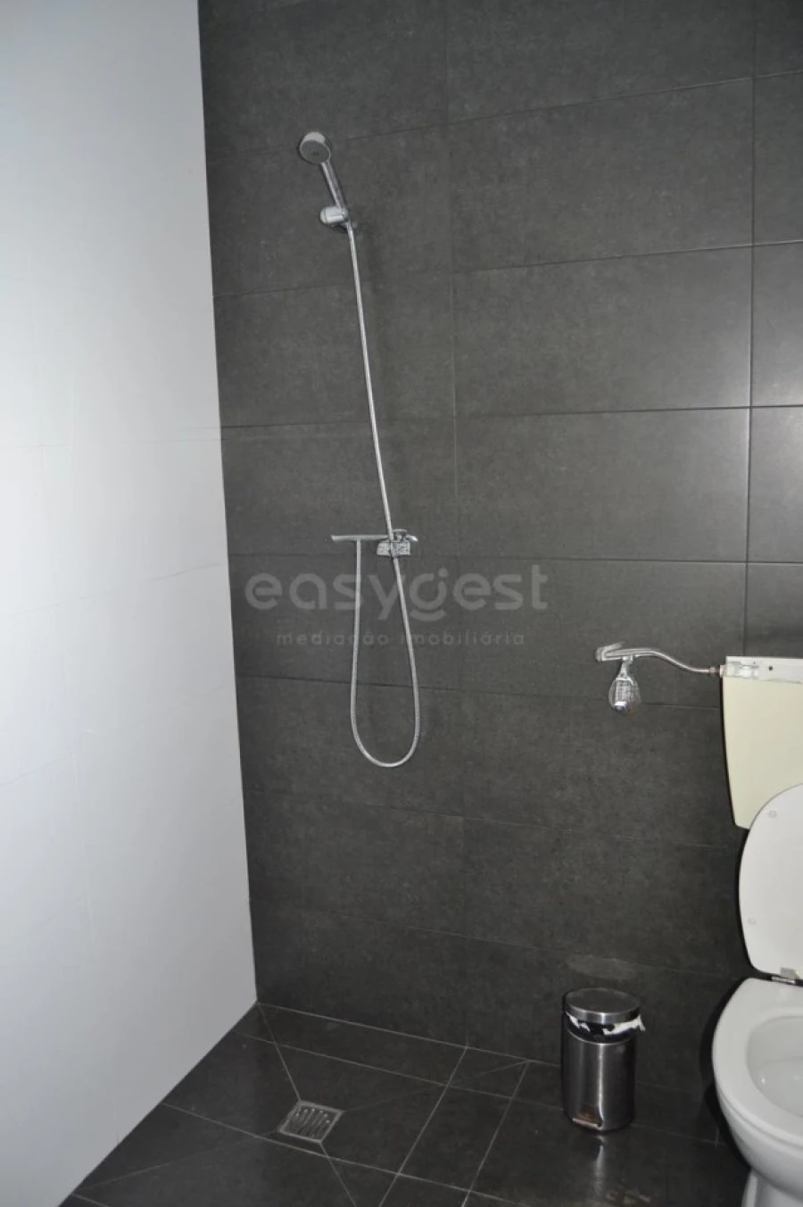 Armazém para Arrendamento em Marrazes e Barosa Foto 16