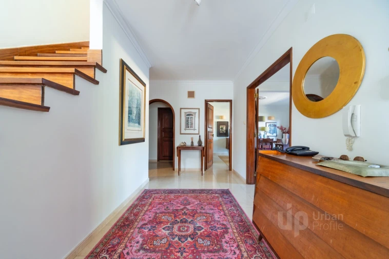 Moradia T5 para Venda em Cascais e Estoril Foto 5