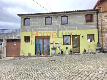Moradia T4 para Venda em Tarouca e Dálvares