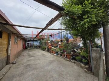 Moradia T4 para Venda em Tarouca e Dálvares