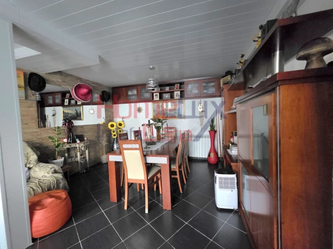 Moradia T4 para Venda em Tarouca e Dálvares Foto 27