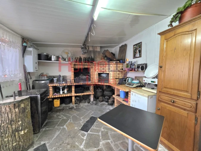 Moradia T4 para Venda em Tarouca e Dálvares Foto 48