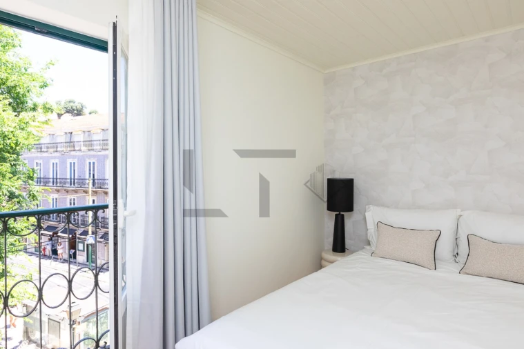 Apartamento T2 para Venda em Santa Maria Maior Foto 6