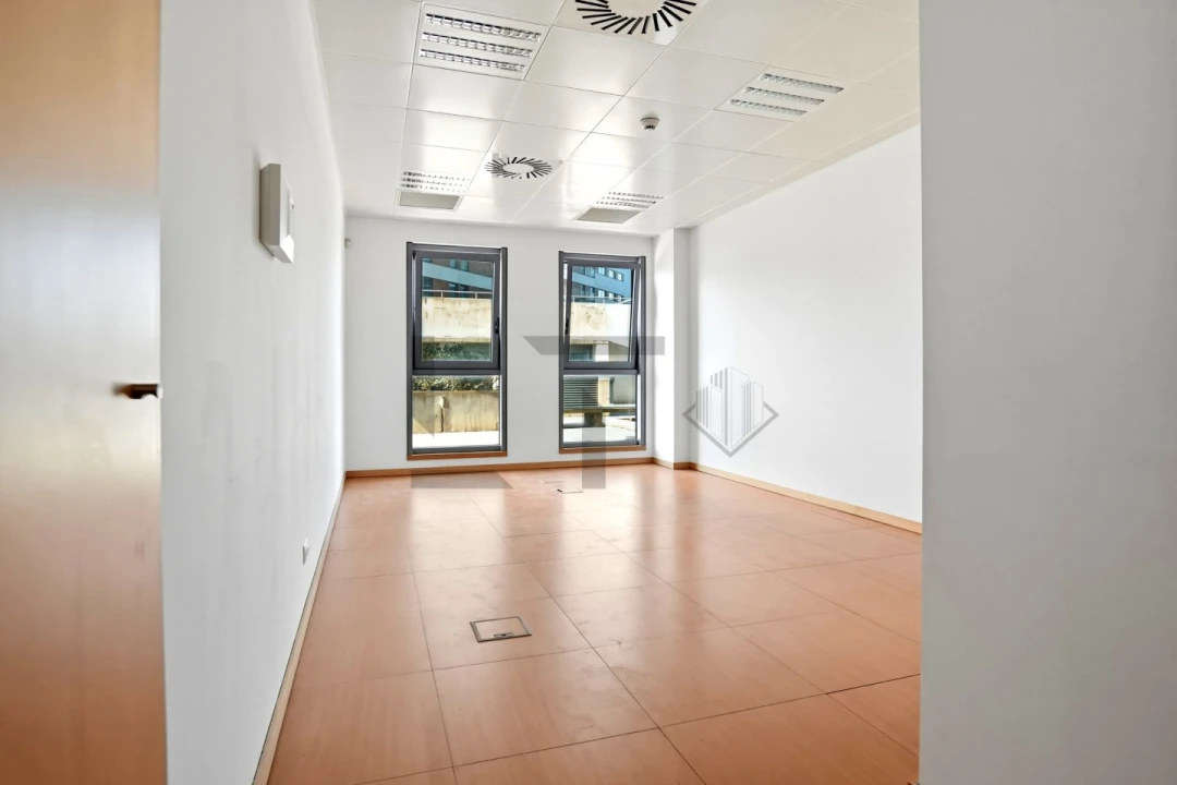 Escritório para Venda em Parque das Nações Foto 1