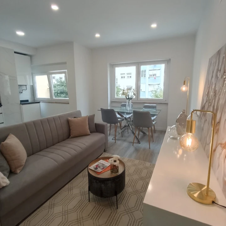 Apartamento T3 para Venda em Benfica Foto 12