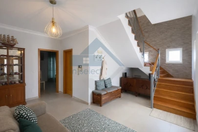 Moradia T5 para Venda em Moncarapacho e Fuseta