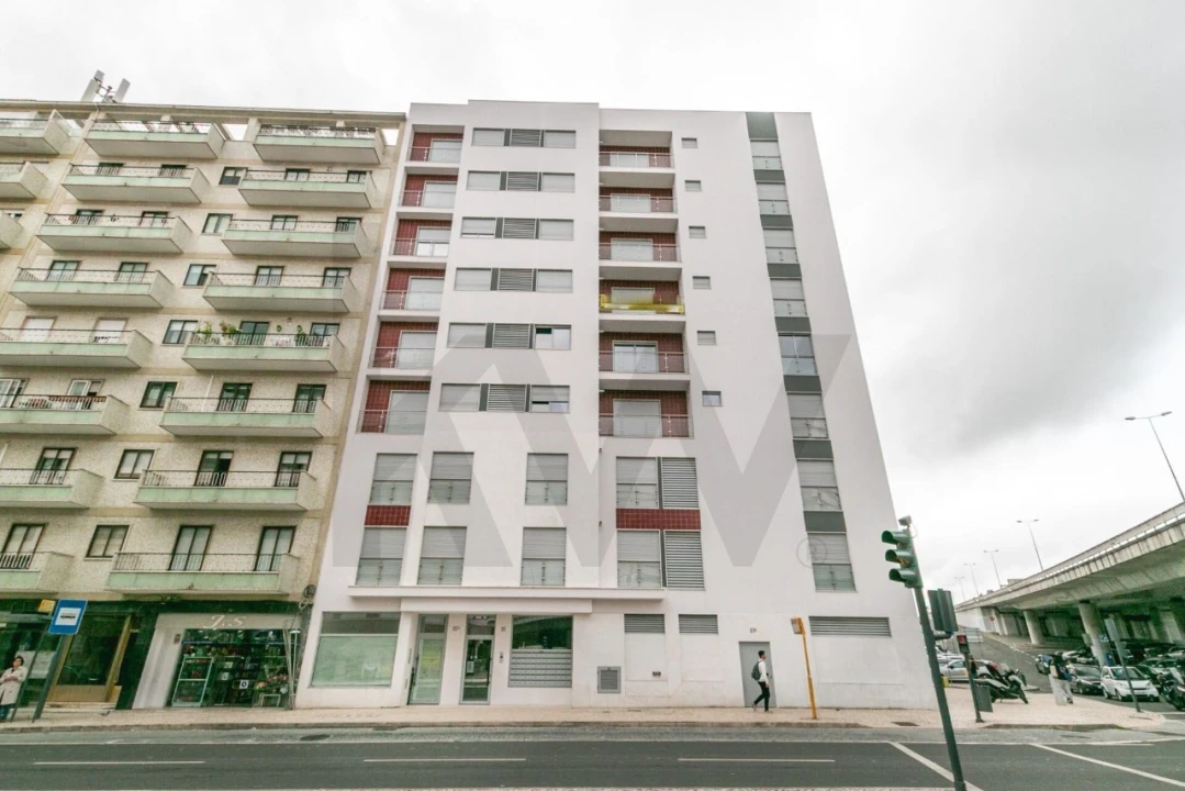 Apartamento T3 para Venda em São Domingos de Benfica Foto 1