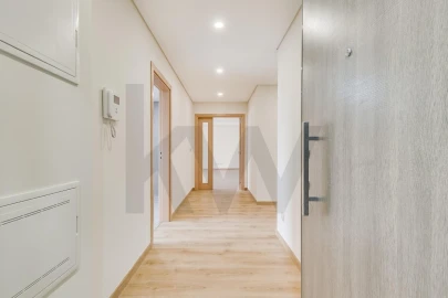 Apartamento T3 para Venda em São Domingos de Benfica