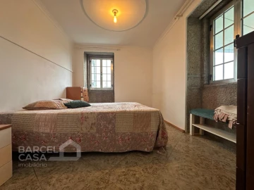 Moradia T3 para Venda em Subportela, Deocriste e Portela Susã