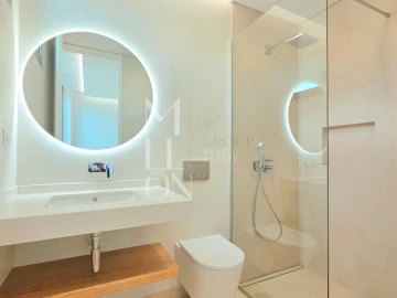 Moradia T4 para Venda em Estreito da Calheta