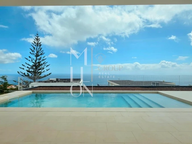 Moradia T4 para Venda em Estreito da Calheta Foto 47