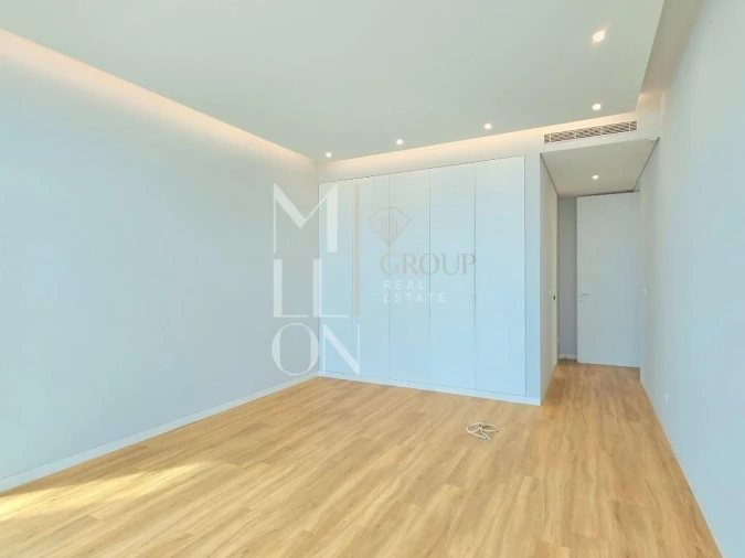 Moradia T4 para Venda em Estreito da Calheta Foto 42