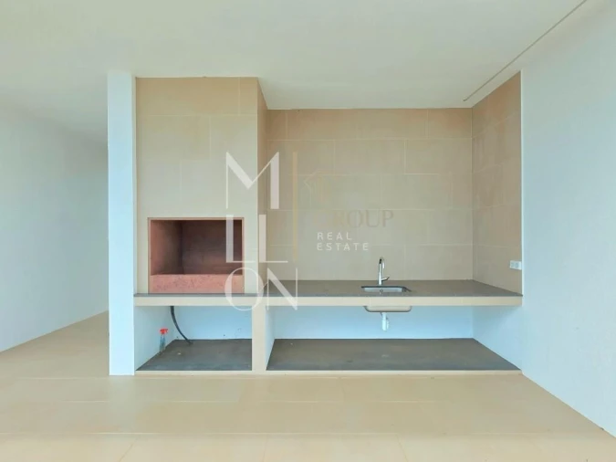 Moradia T4 para Venda em Estreito da Calheta Foto 48