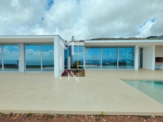 Moradia T4 para Venda em Estreito da Calheta Foto 51