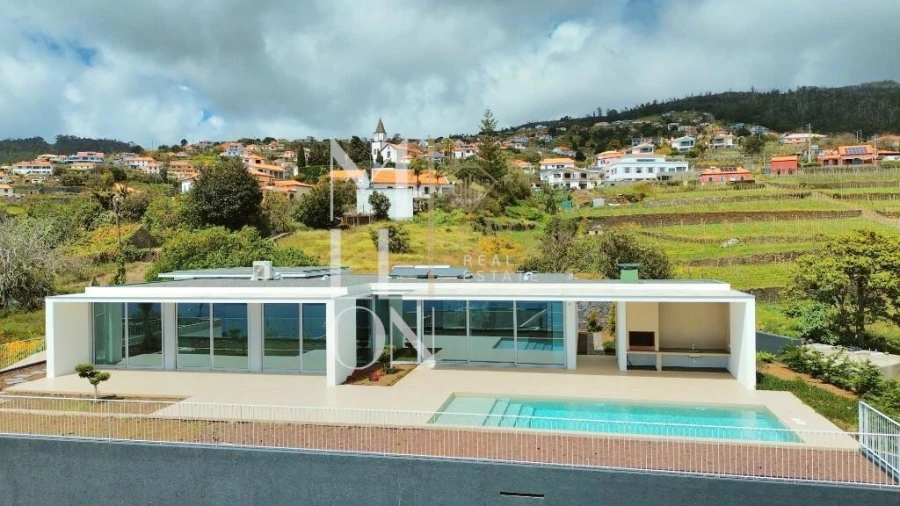 Moradia T4 para Venda em Estreito da Calheta Foto 52