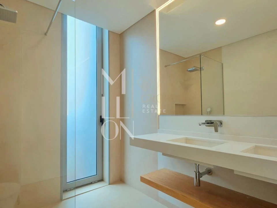 Moradia T4 para Venda em Estreito da Calheta Foto 40