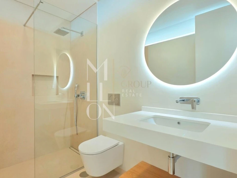 Moradia T4 para Venda em Estreito da Calheta Foto 24