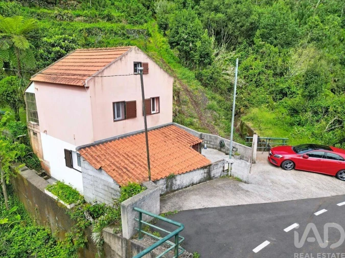 Moradia T1 para Venda em Ribeira da Janela Foto 2