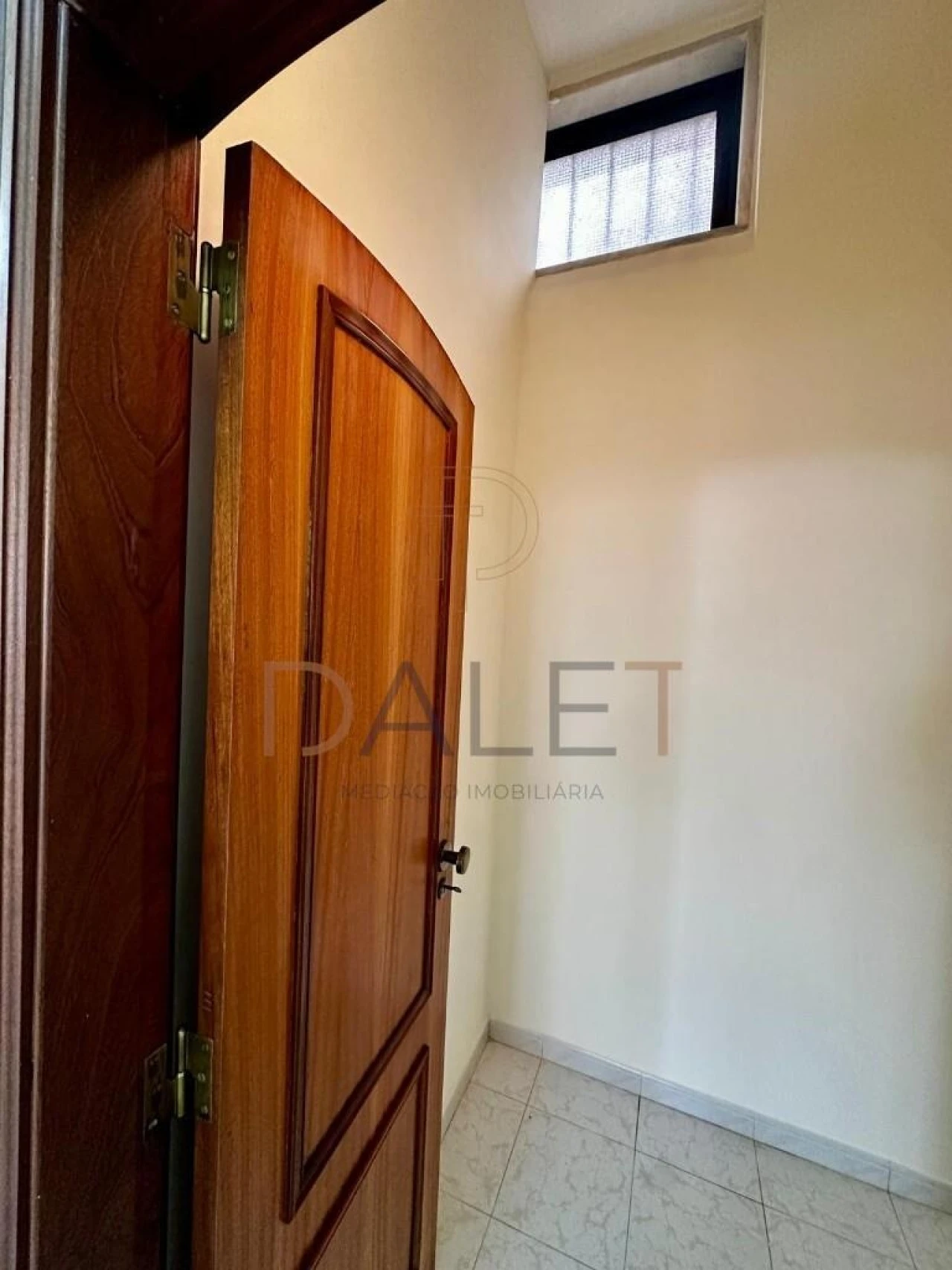 Loja para Venda em Cacém e São Marcos Foto 15