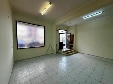 Loja para Venda em Cacém e São Marcos