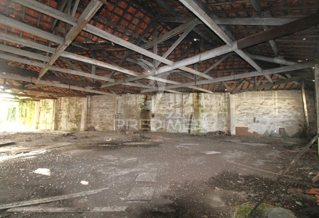 Armazém para Venda em Coronado (São Romão e São Mamede) Foto 1