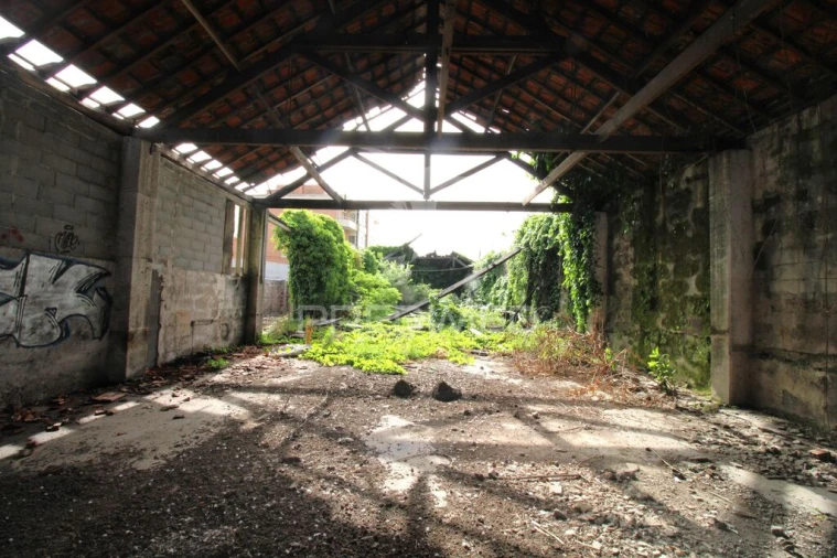 Armazém para Venda em Coronado (São Romão e São Mamede) Foto 9