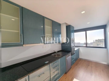 Apartamento T1 para Venda em Póvoa de Varzim, Beiriz e Argivai