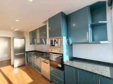 Apartamento T1 para Venda em Póvoa de Varzim, Beiriz e Argivai