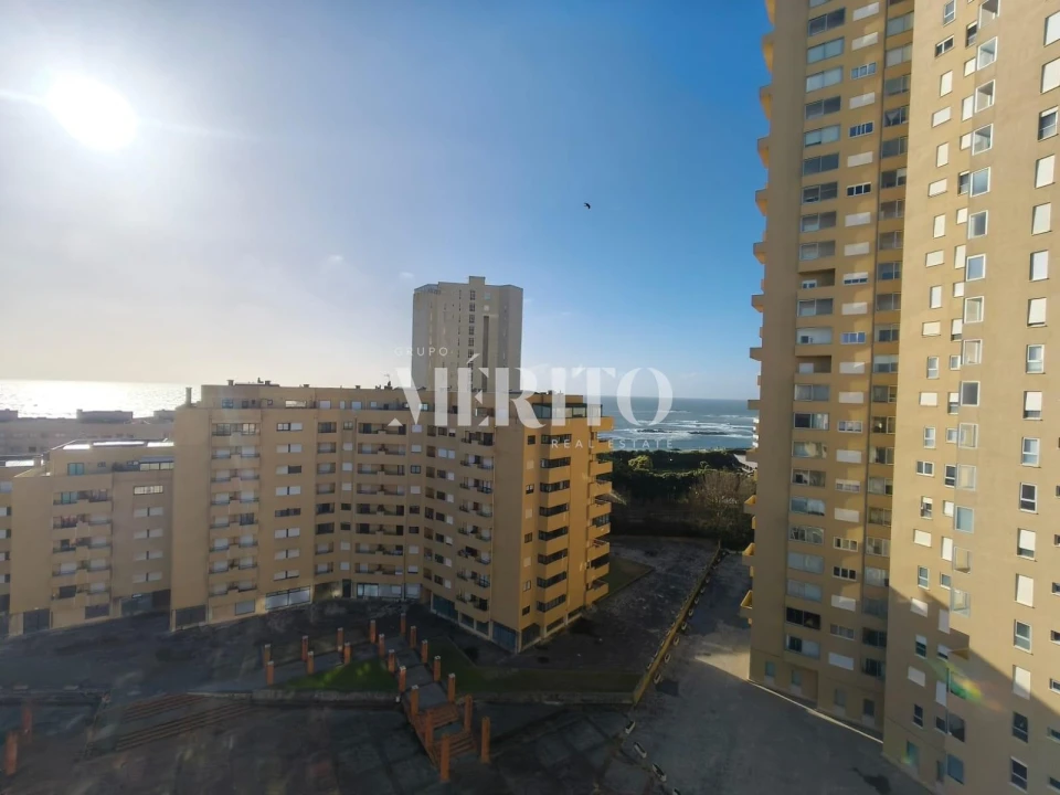 Apartamento T1 para Venda em Póvoa de Varzim, Beiriz e Argivai Foto 1