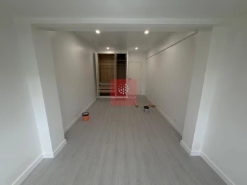 Apartamento T2 para Venda em Alfragide