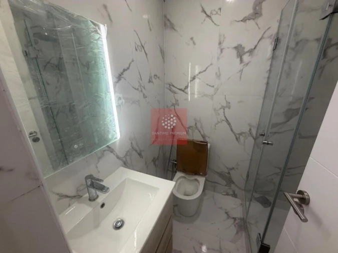 Apartamento T2 para Venda em Alfragide Foto 8