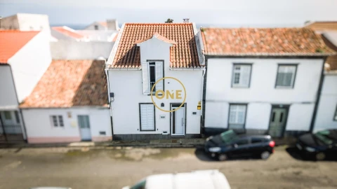 Moradia T3 para Venda em Vila Franca do Campo (São Miguel)