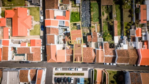 Moradia T3 para Venda em Vila Franca do Campo (São Miguel)