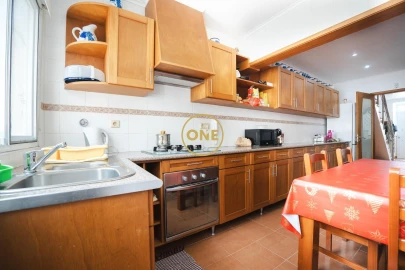 Moradia T3 para Venda em Vila Franca do Campo (São Miguel)