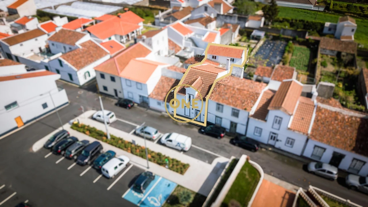 Moradia T3 para Venda em Vila Franca do Campo (São Miguel) Foto 25