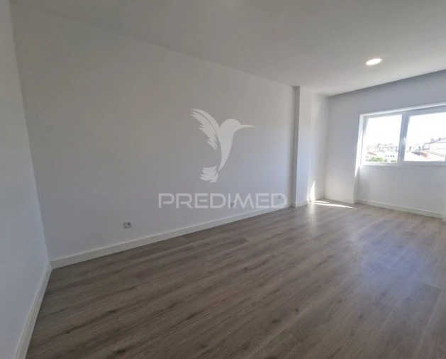 Apartamento T3 para Venda em Baixa da Banheira e Vale da Amoreira Foto 11