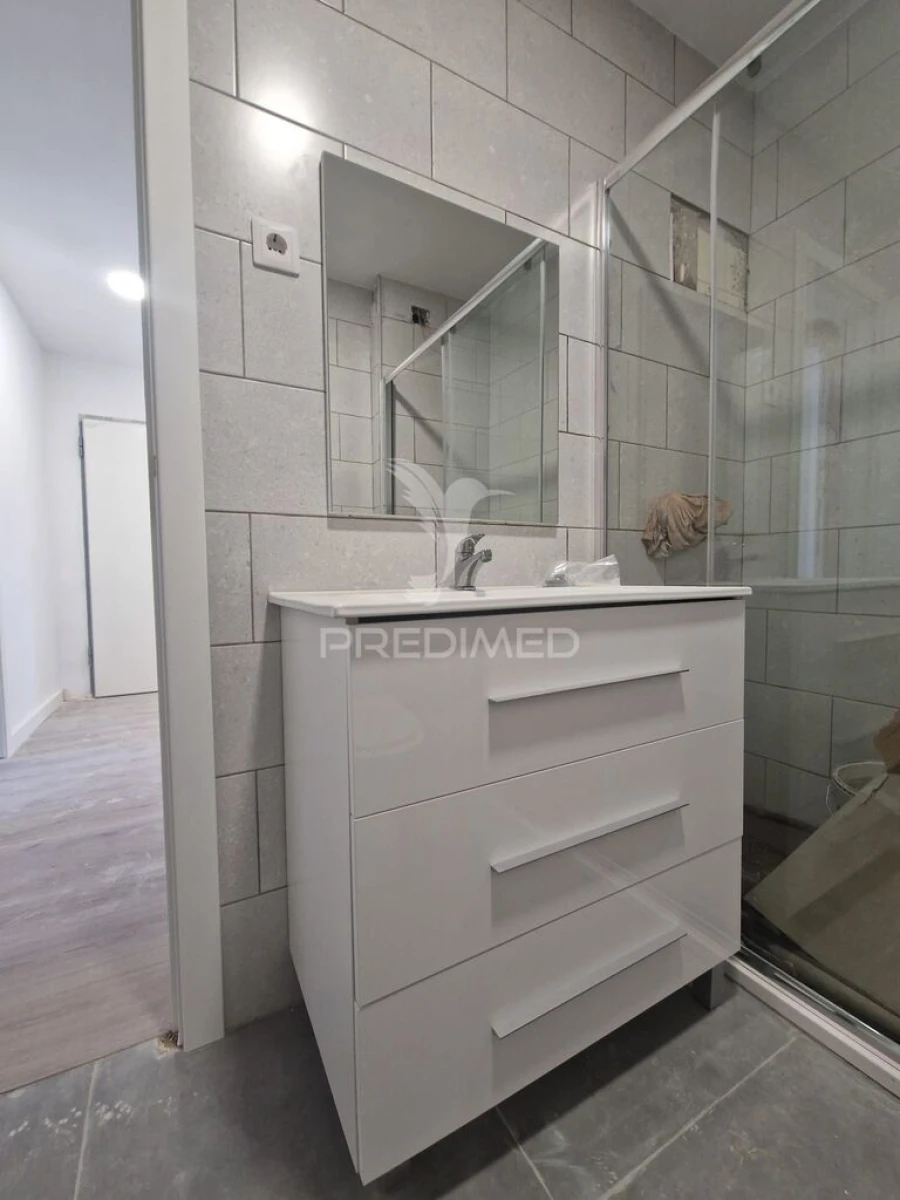 Apartamento T3 para Venda em Baixa da Banheira e Vale da Amoreira Foto 12