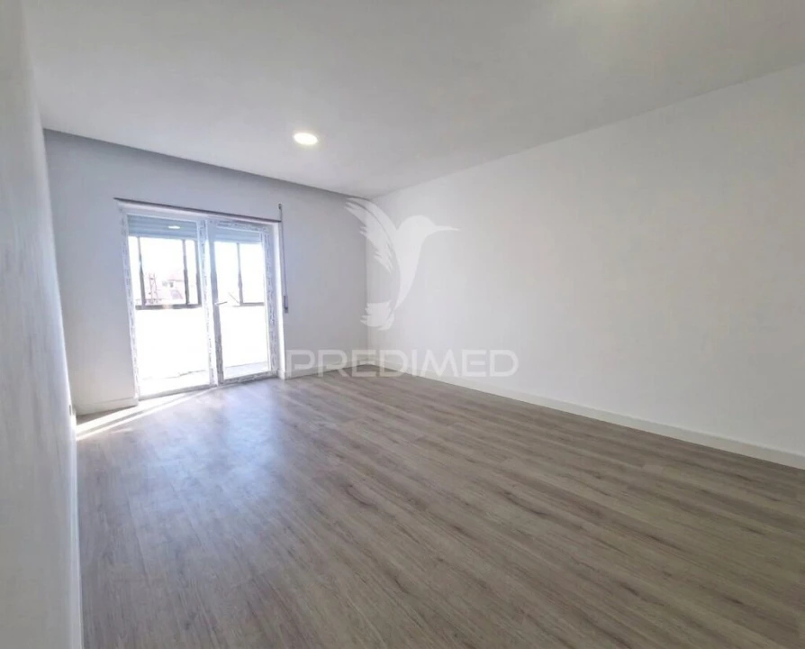 Apartamento T3 para Venda em Baixa da Banheira e Vale da Amoreira Foto 8