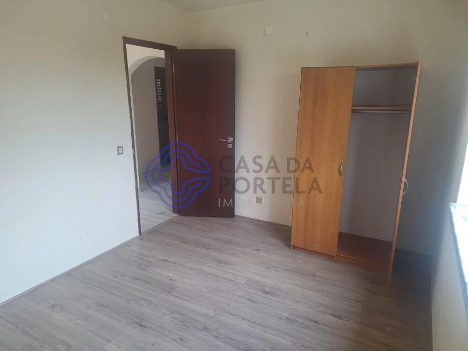 Apartamento T3 para Venda em Tornada e Salir do Porto Foto 11