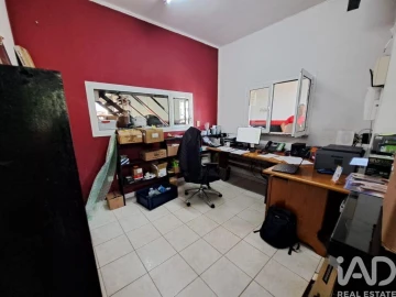 Armazém para Venda em Ponte da Barca, V.N. Muía, Paço Vedro Magalhães