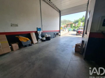 Armazém para Venda em Ponte da Barca, V.N. Muía, Paço Vedro Magalhães