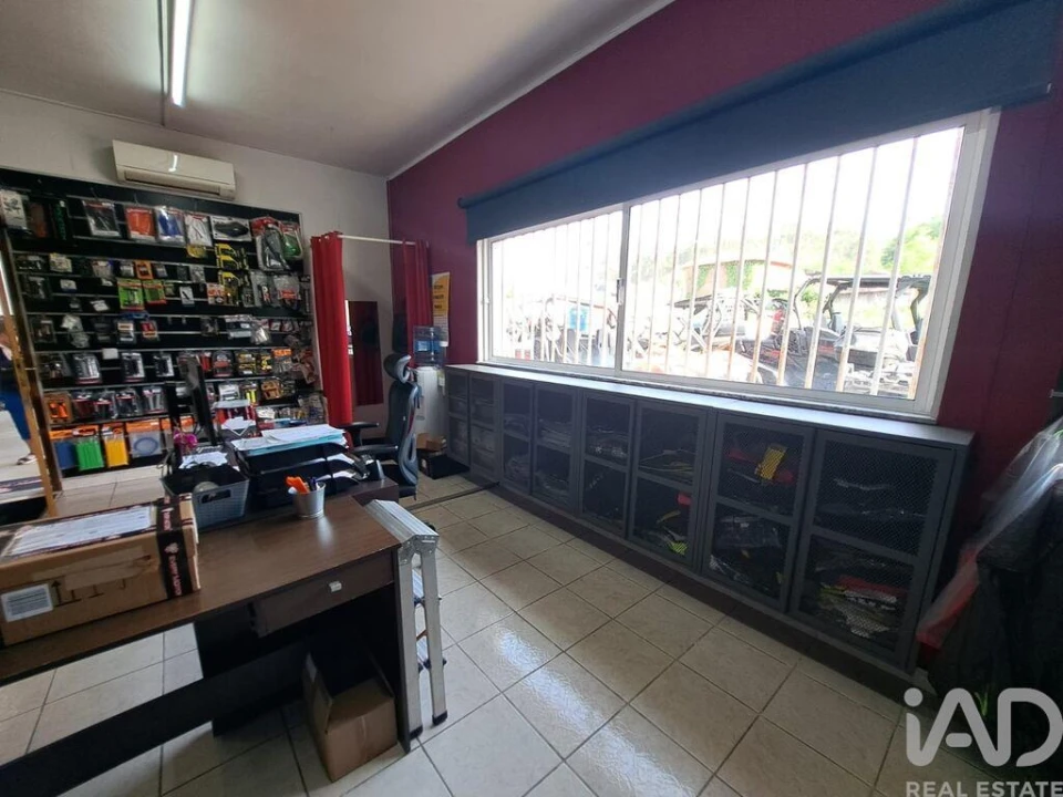 Armazém para Venda em Ponte da Barca, V.N. Muía, Paço Vedro Magalhães Foto 9