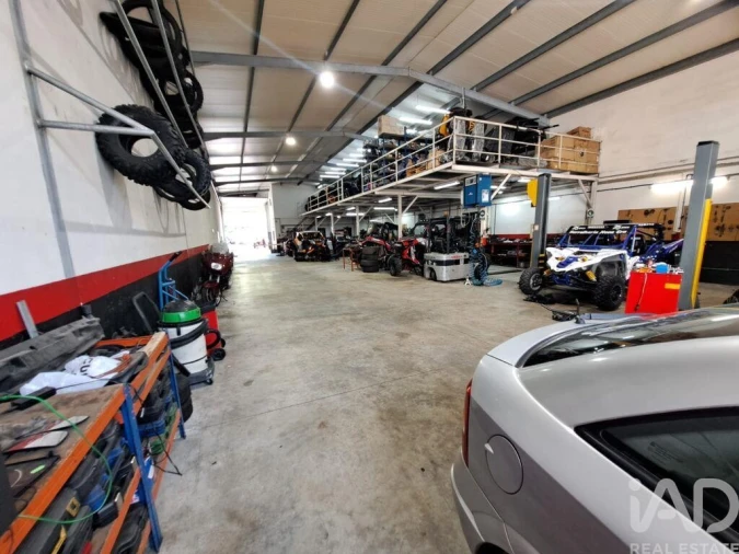 Armazém para Venda em Ponte da Barca, V.N. Muía, Paço Vedro Magalhães Foto 12