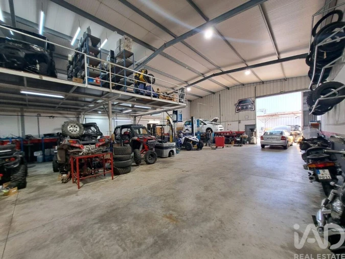 Armazém para Venda em Ponte da Barca, V.N. Muía, Paço Vedro Magalhães Foto 15