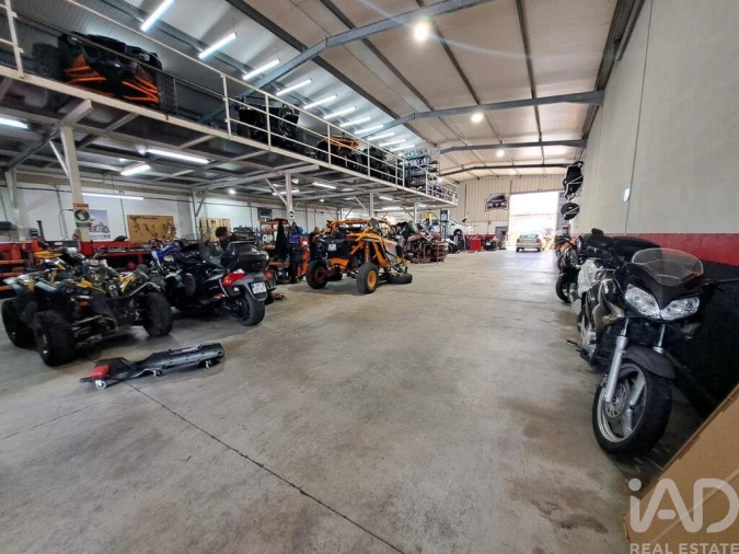 Armazém para Venda em Ponte da Barca, V.N. Muía, Paço Vedro Magalhães Foto 16